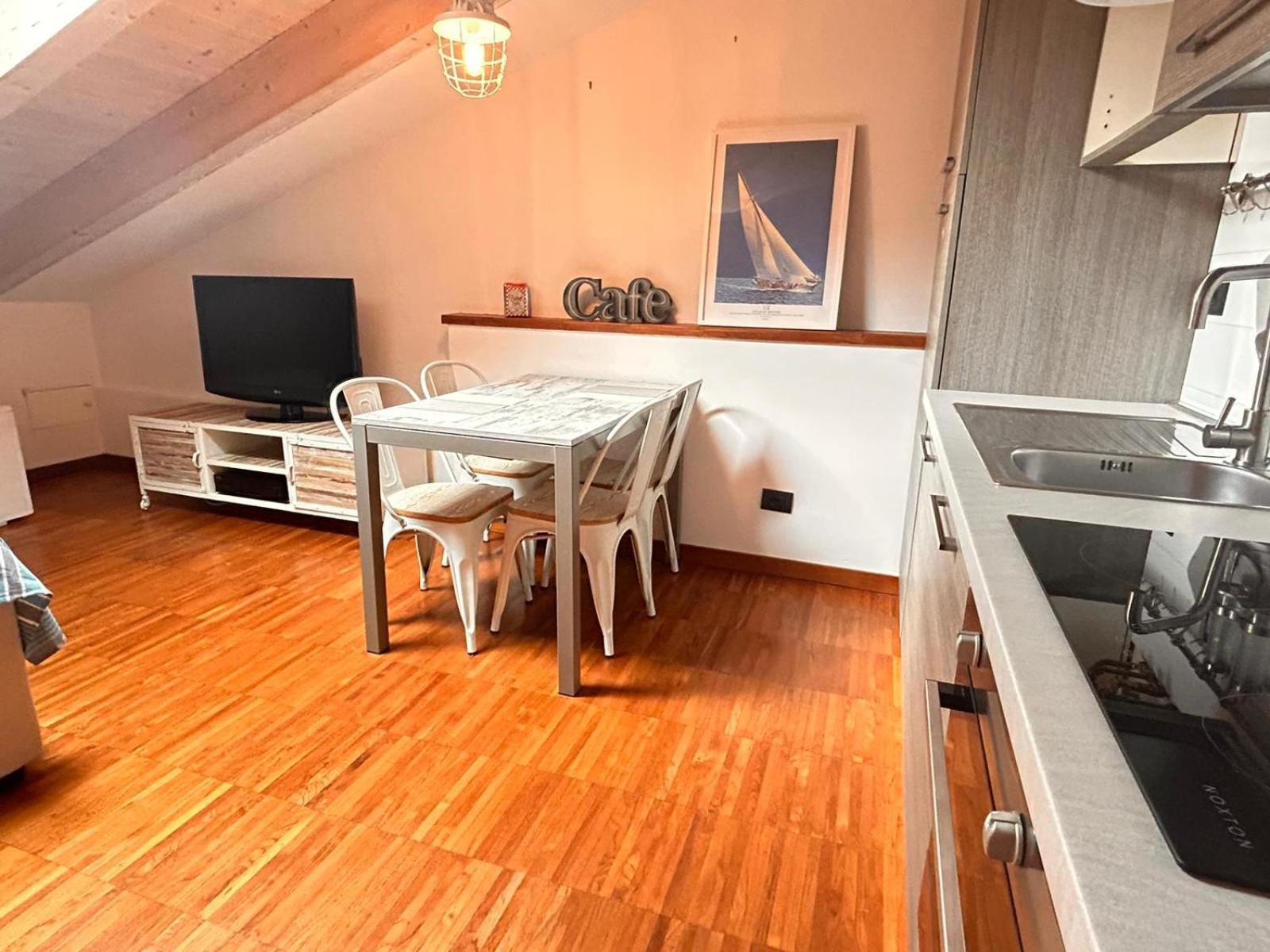 Loft&Sun Apartment Специя Екстериор снимка