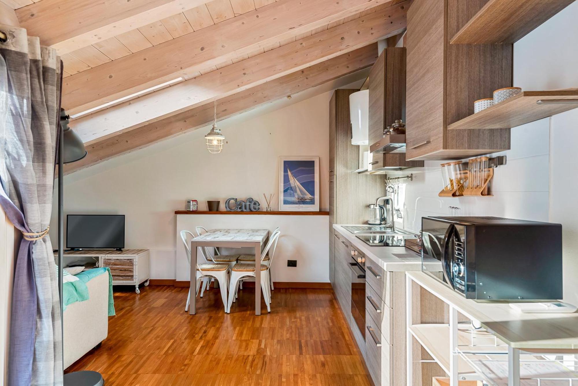 Loft&Sun Apartment Специя Екстериор снимка