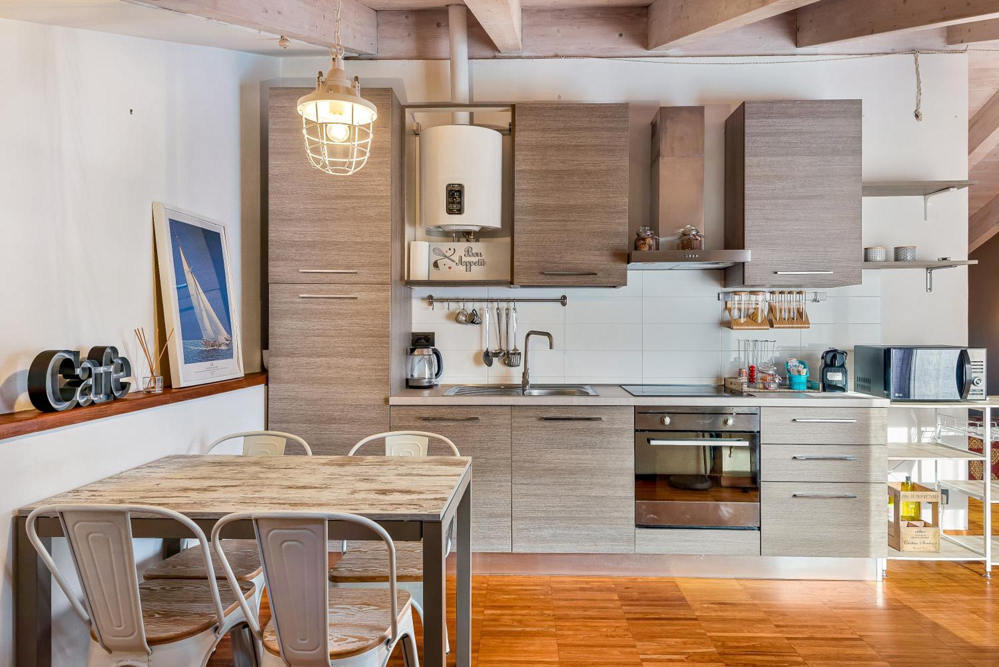 Loft&Sun Apartment Специя Екстериор снимка